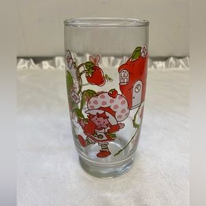 Vintage 1980s Strawberry Shortcake and Huckleberry Pie glassware collectible